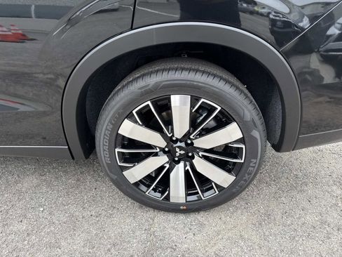 New 2026 Mitsubishi Outlander SE image 6