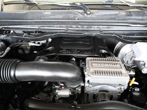 Used 2024 RAM 1500 Big Horn AWD/4WD image 33