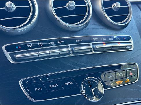 Used 2018 Mercedes-Benz C 300 Sedan image 14