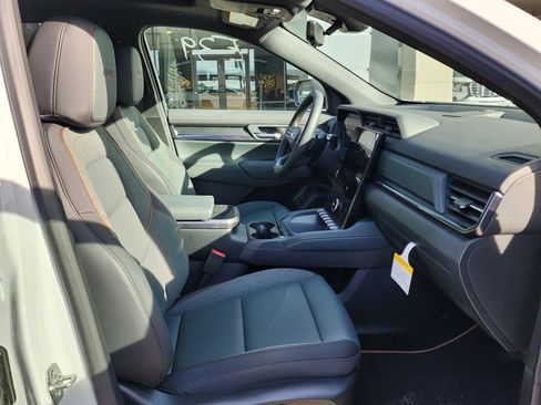 New 2026 GMC Terrain AT4 image 40