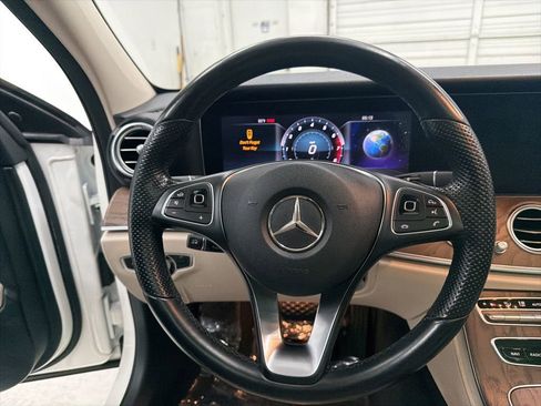 Used 2018 Mercedes-Benz E 300 image 15
