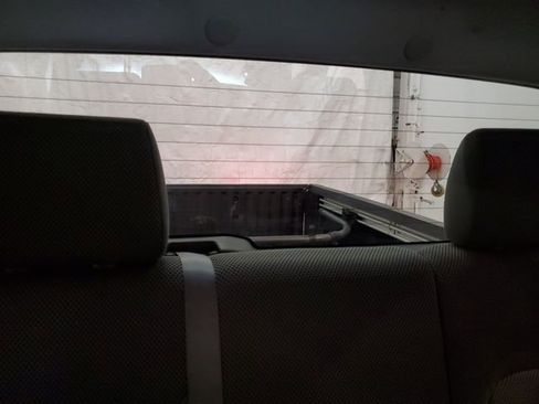 Used 2008 Nissan Frontier SE w/ SE Value Truck Pkg image 22