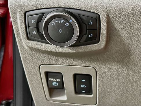 Certified 2019 Ford F150 XLT w/ Equipment Group 302A Luxury AWD/4WD image 27