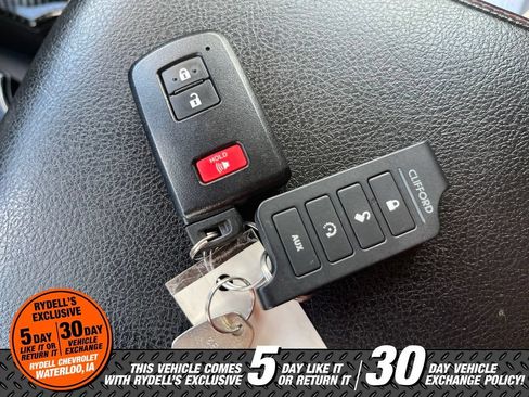 Used 2020 Toyota 4Runner TRD Pro AWD/4WD image 36