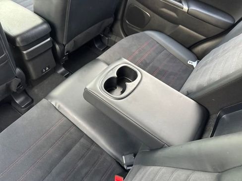 Used 2024 Mitsubishi Outlander Sport SE image 20