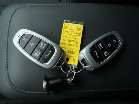 Used 2023 Hyundai Ioniq 5 SE AWD/4WD image 36