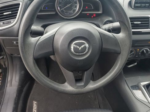 Used 2014 MAZDA MAZDA3 i SV FWD image 16