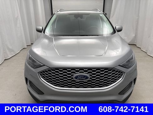 Certified 2024 Ford Edge SEL w/ Convenience Package AWD/4WD image 6