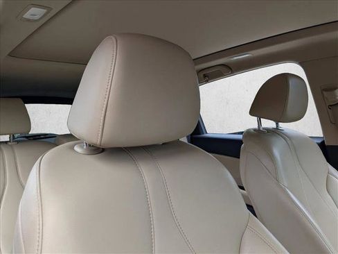 Used 2019 Acura RDX image 19