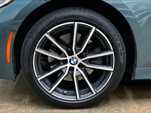 Used 2020 BMW 330i xDrive Sedan w/ Premium Package AWD/4WD image 12