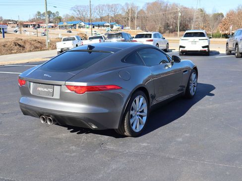 Used 2016 Jaguar F-TYPE Coupe image 8