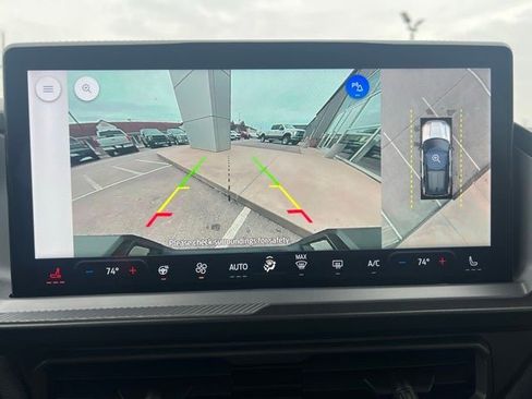 Used 2025 Ford Bronco Sport Badlands image 12