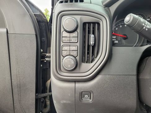 Used 2024 Chevrolet Silverado 1500 W/T w/ WT Value Package AWD/4WD image 24