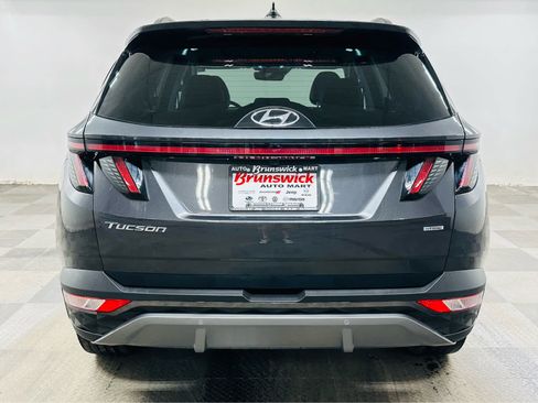 Used 2023 Hyundai Tucson Limited AWD/4WD image 5