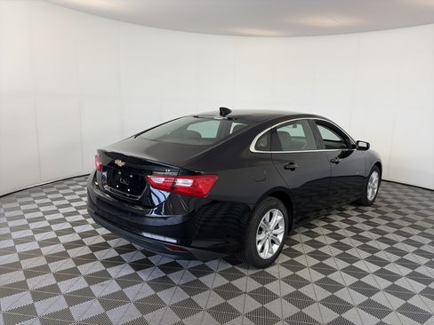 Used 2024 Chevrolet Malibu LT FWD image 6