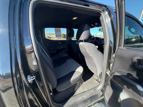 Used 2021 Toyota Tacoma TRD Off-Road image 26