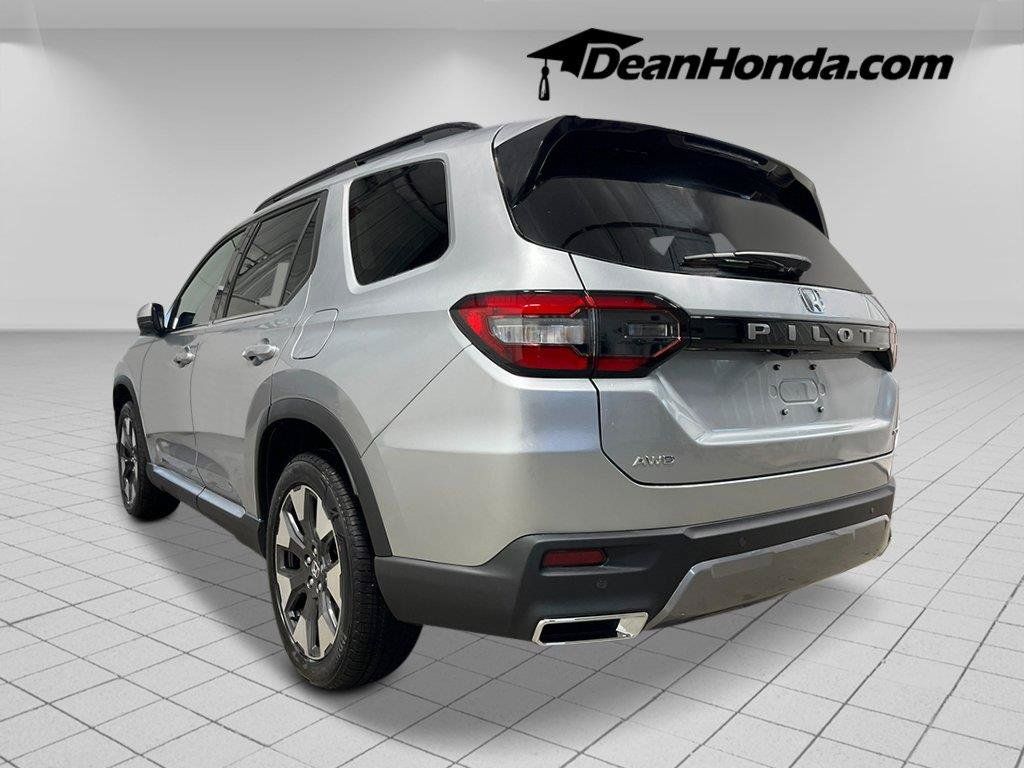 New 2026 Honda Pilot Elite image 3