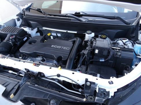 Used 2022 Chevrolet Equinox RS w/ LPO, Floor Liner Package AWD/4WD image 22