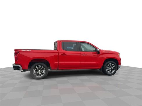 Certified 2024 Chevrolet Silverado 1500 LT image 9