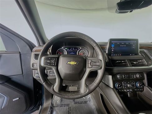Used 2021 Chevrolet Tahoe Premier w/ Premium Package image 13
