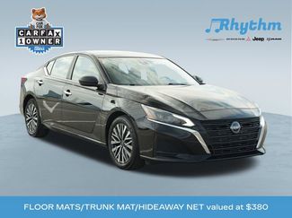Used 2025 Nissan Altima 2.5 SV 360° Tour