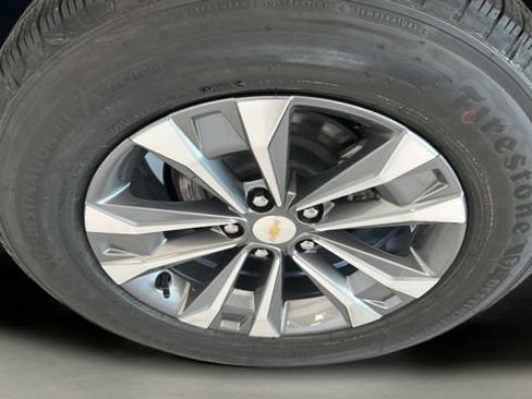 New 2026 Chevrolet Equinox LT image 21