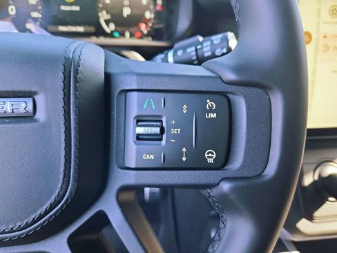 New 2026 Land Rover Defender 110 X AWD/4WD image 18