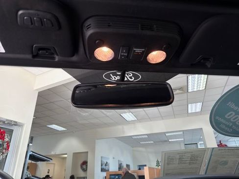 Used 2020 Ford Mustang Premium image 19