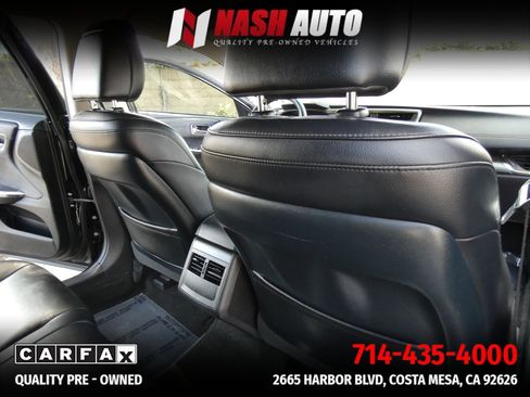 Used 2018 Toyota Avalon XLE FWD image 40