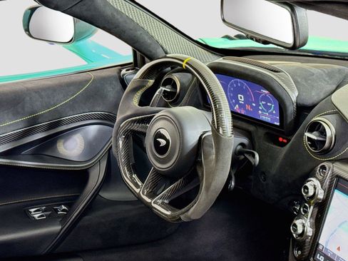 Used 2021 McLaren 720S Performance RWD image 26