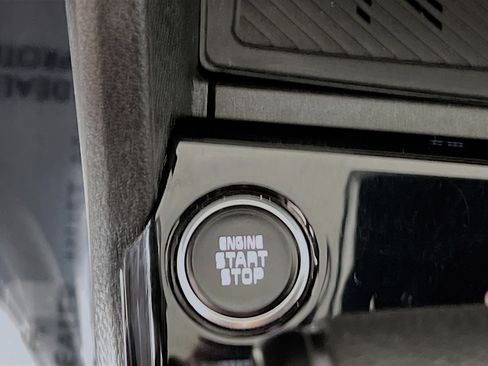 Used 2023 Kia Sportage EX image 23