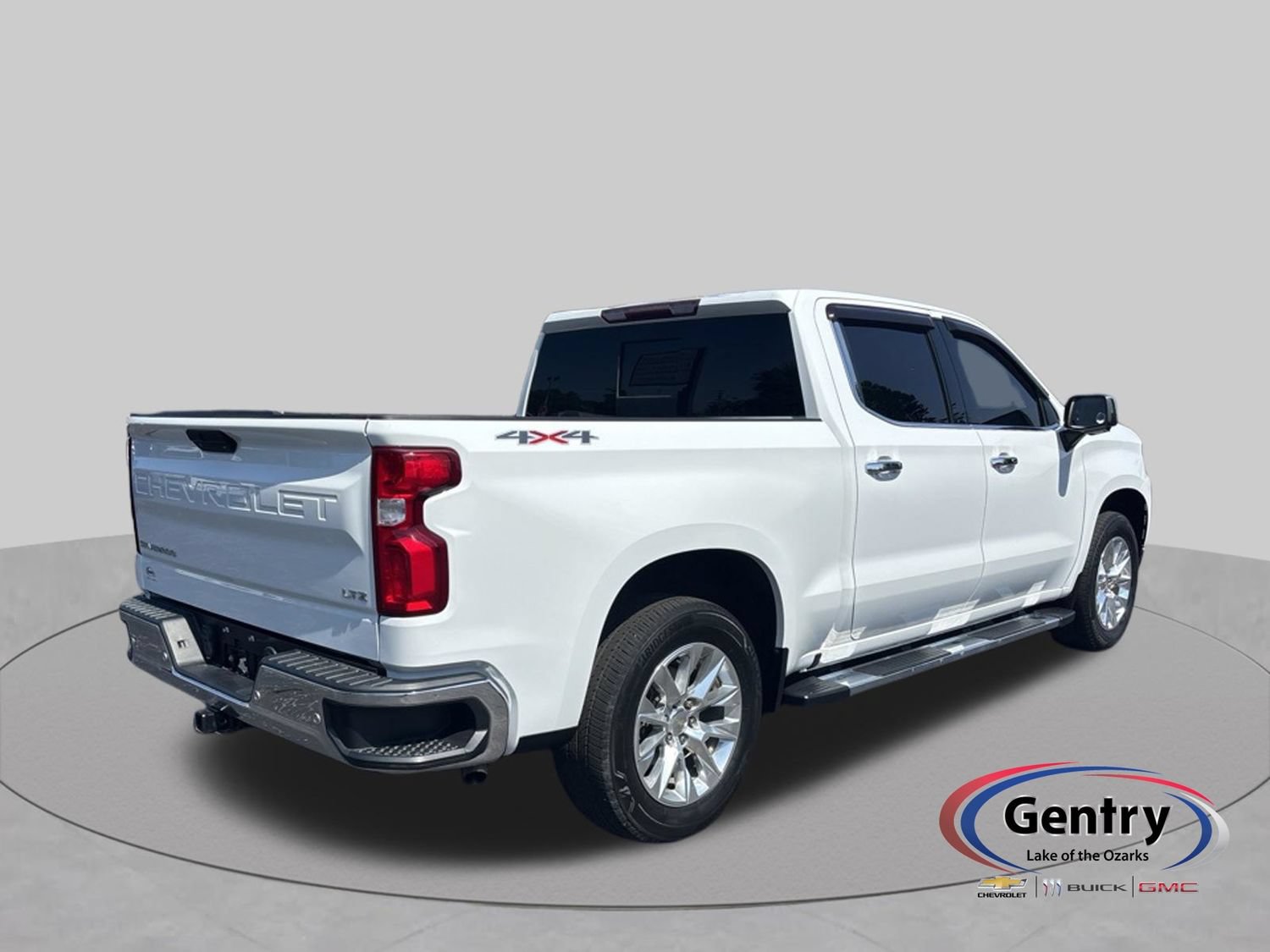 Used 2019 Chevrolet Silverado 1500 LTZ w/ LTZ Plus Package AWD/4WD image 5