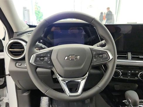 New 2026 Chevrolet Trax ACTIV w/ Sunroof Package image 55
