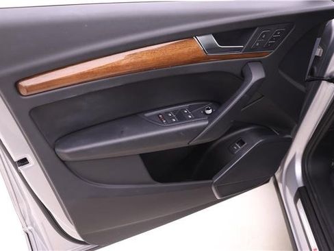 Certified 2022 Audi Q5 2.0T Premium image 14