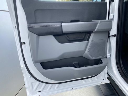 Used 2025 Ford F250 XLT image 13