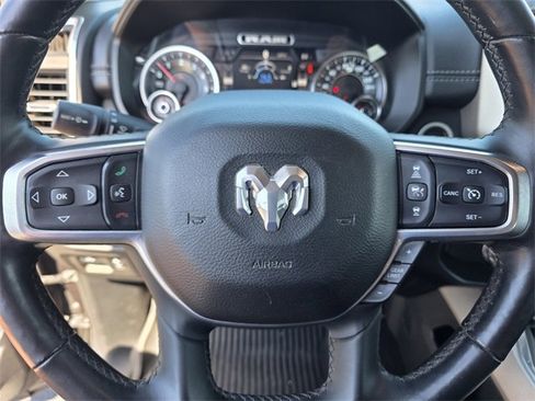 Used 2019 RAM 1500 Laramie image 41