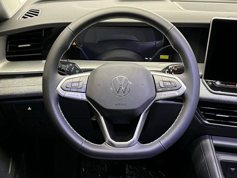 New 2026 Volkswagen Tiguan S FWD image 7
