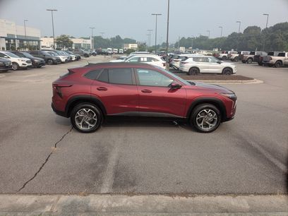 Used 2024 Chevrolet Trax LT w/ Driver Confidence Package
