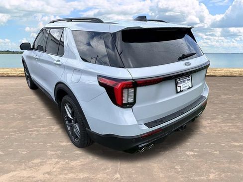 Used 2026 Ford Explorer ST w/ Sun And Sound Package AWD/4WD image 7