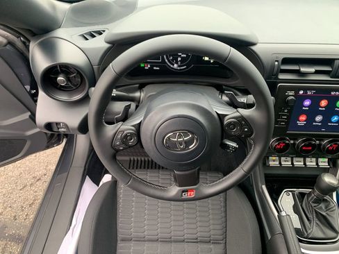 New 2026 Toyota GR86 Base image 16