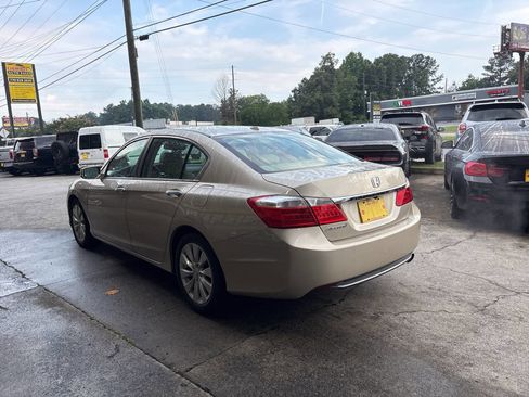 Used 2014 Honda Accord EX-L image 9