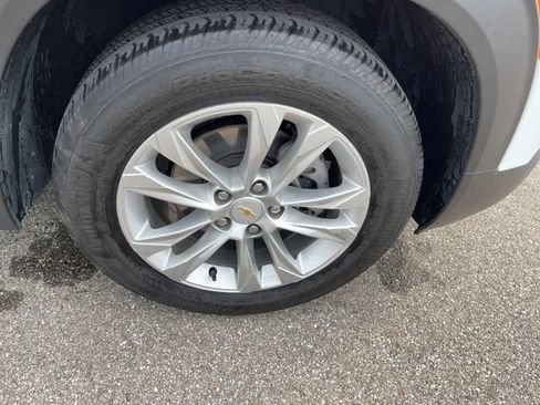 Used 2023 Chevrolet TrailBlazer LS FWD image 34