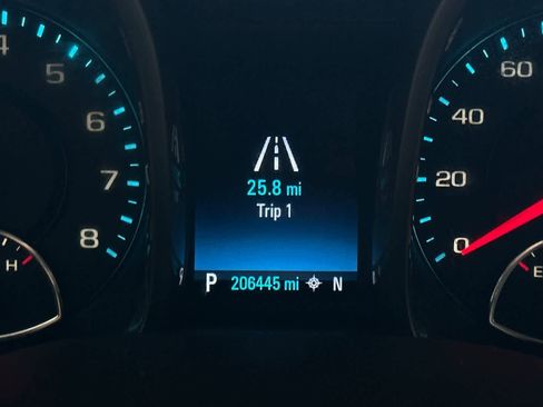 Used 2015 Chevrolet Malibu LT image 23