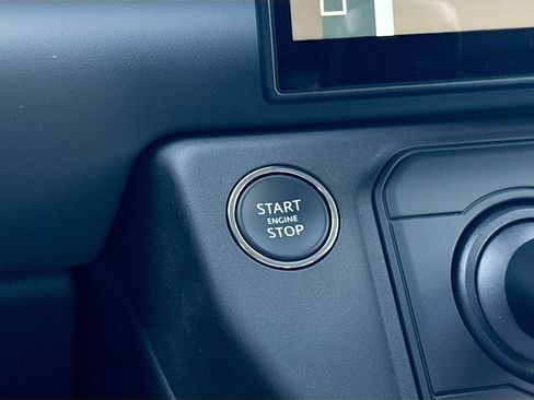New 2026 Land Rover Defender 110 S AWD/4WD image 34