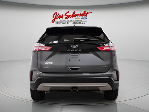 Used 2024 Ford Edge SEL w/ Convenience Package AWD/4WD image 5