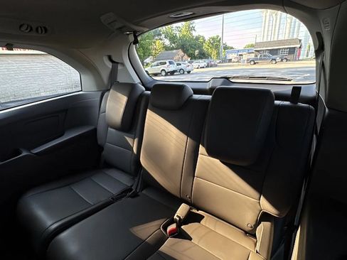 Used 2012 Honda Odyssey EX-L image 17