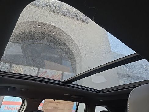 New 2025 Jeep Grand Cherokee Limited w/ Luxury Tech Group II image 78