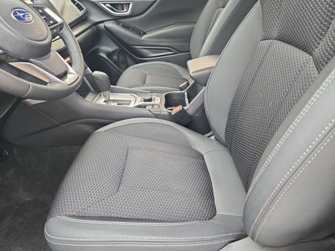 Used 2023 Subaru Forester Premium w/ Popular Package #2 AWD/4WD image 15