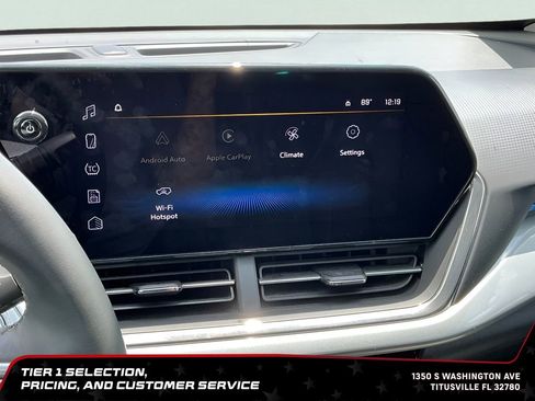 Used 2025 Chevrolet Trax LT w/ LT Convenience Package FWD image 27
