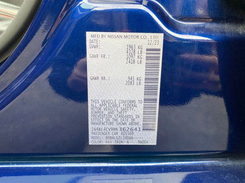 Used 2024 Nissan Altima 2.5 SR image 47